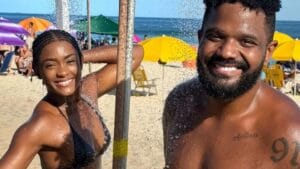 Arlindinho celebra Erika Januza em sua vida após momento de dor