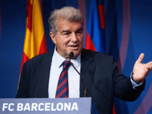 Disputa pela presidência do Barcelona: Renúncia estatutária e Eleições em Março