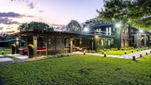 Gisele Bündchen: a mansão de 45 Milhões e a Vida longe do glamour urbano